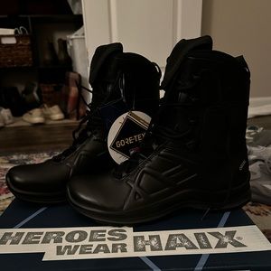 Black gore-Tex black eagle tactical women’s boots 6.5